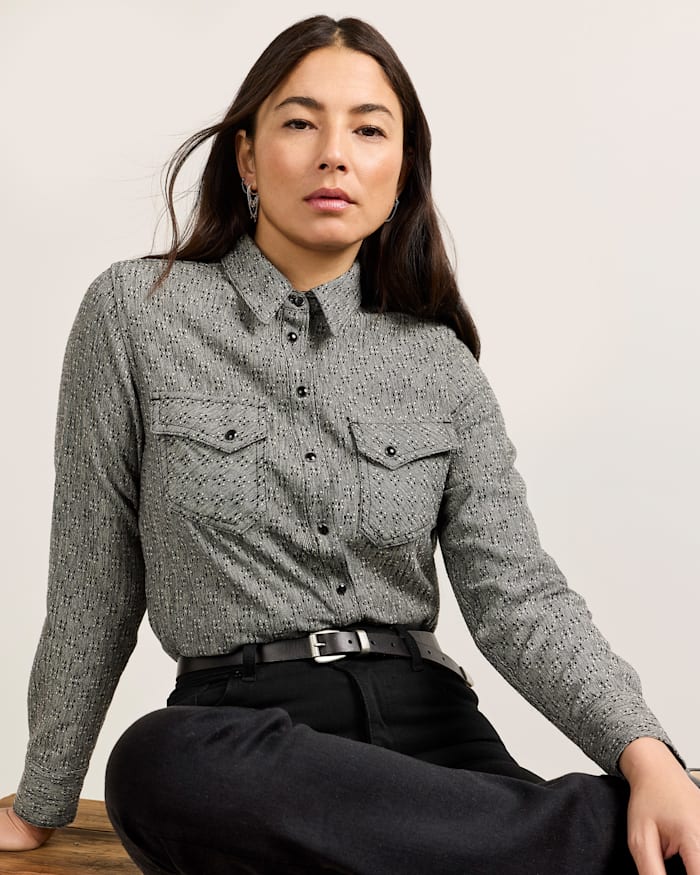 WOMEN'S TEXTURED WOOL GAMBLER SHIRT